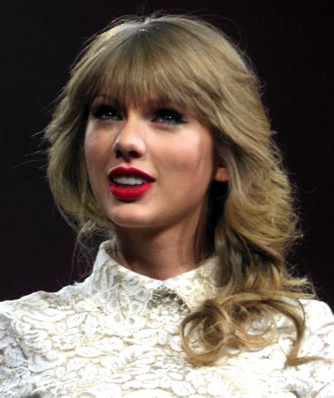 Taylor wiki - テイラー・アリソン・スウィフト （英語: Taylor Alison Swift 、 1989年 12月13日 - ）は、 米国 の シンガーソングライター [8] 。 グラミー賞 を12回受賞（46回 ノミネート ）し …